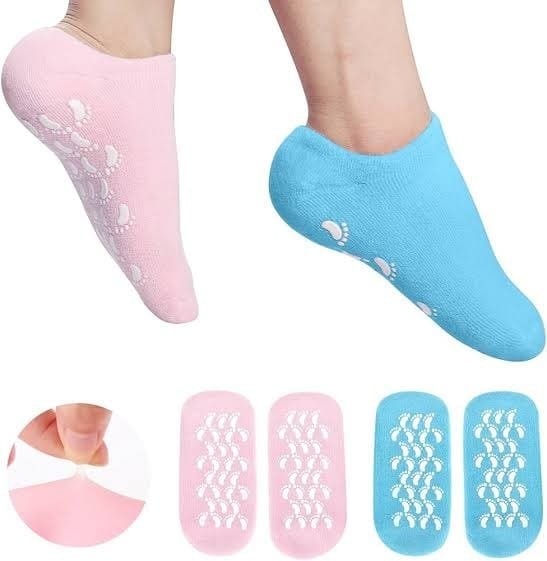 Reusable Silicone Spa Gel Socks – front view, pink