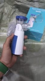 Travel-friendly mesh nebulizer